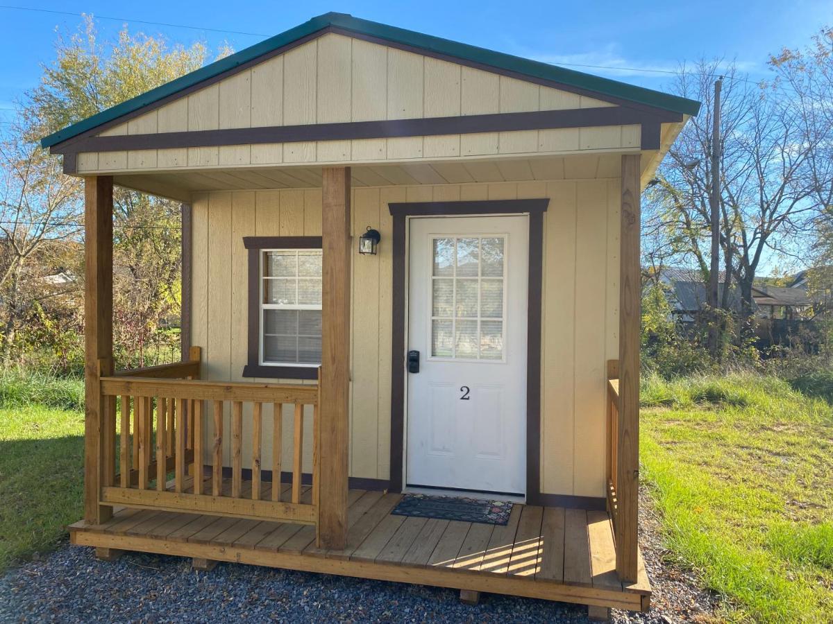 Canal Cabins Paw Paw Exterior photo